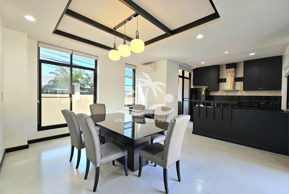Luxury Pool Villa – Pratumnak Hill