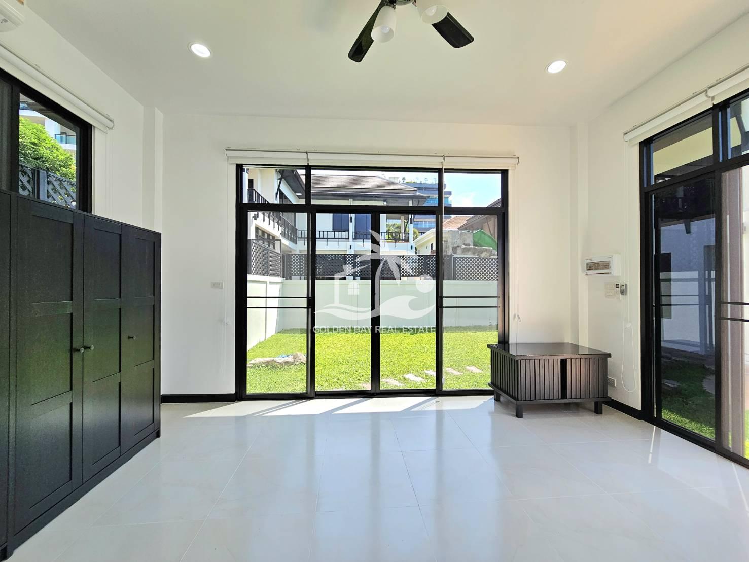1631224_0 Luxury Pool Villa – Pratumnak Hill