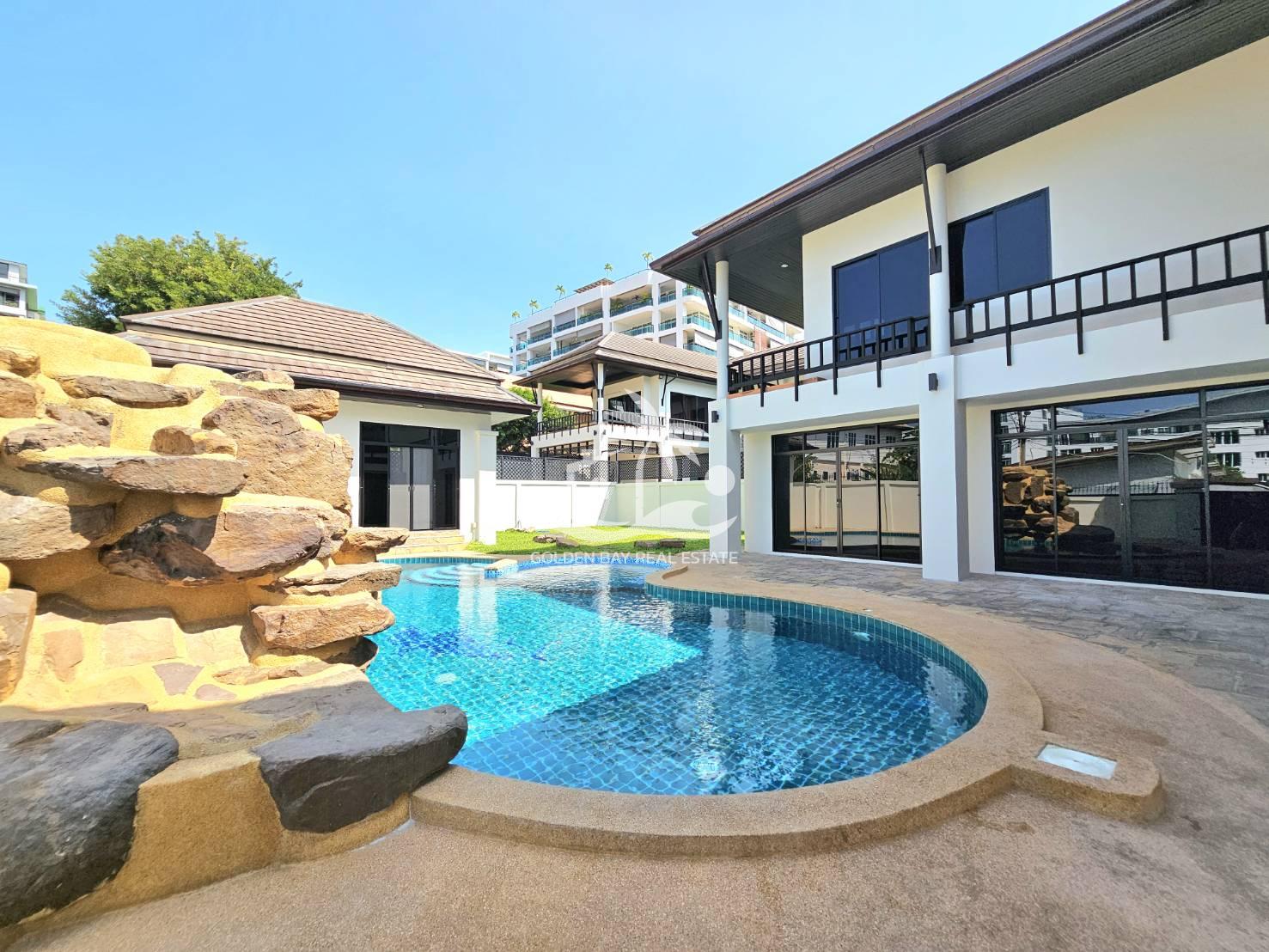 1631233_0 Luxury Pool Villa – Pratumnak Hill