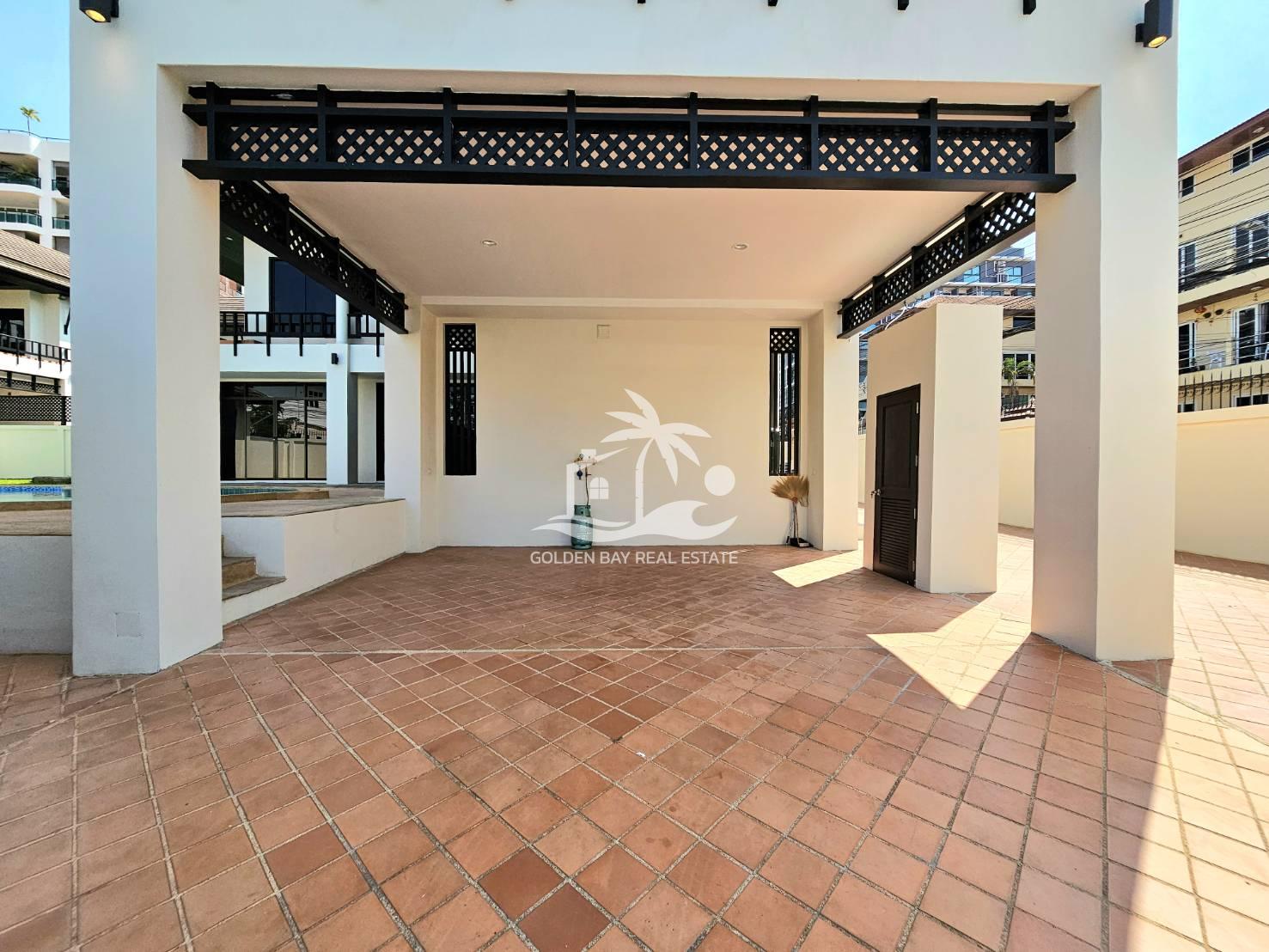 1631234_0 Luxury Pool Villa – Pratumnak Hill