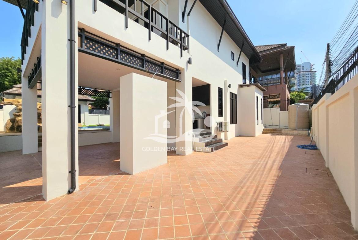 Luxury Pool Villa – Pratumnak Hill
