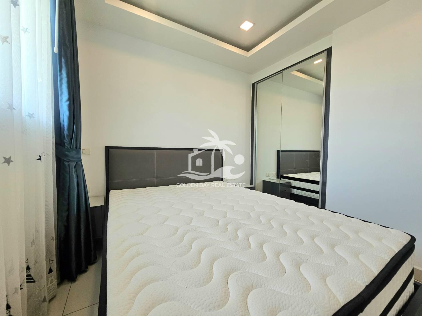 1665454_0 Arcadia Beach Continental – Pratumnak Hill