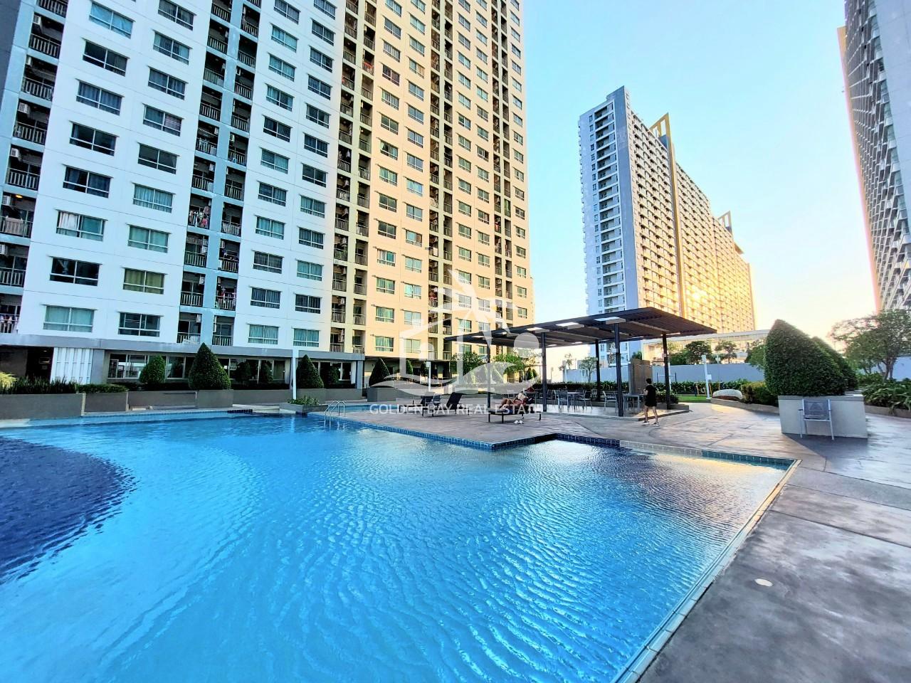 2 (2) Lumpini Park Beach – Jomtien