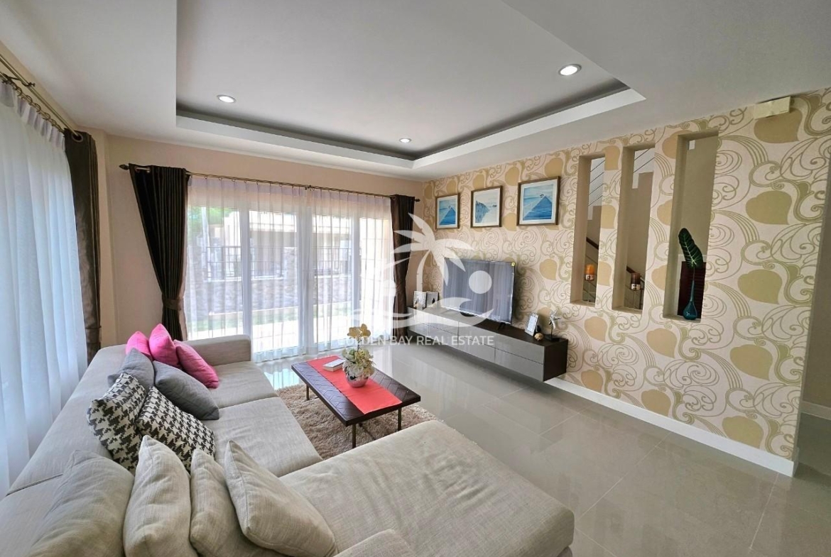 Censiri 16 – East Pattaya