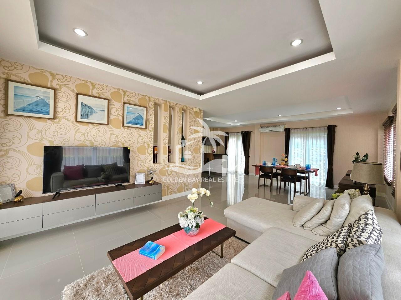 Censiri 16 – East Pattaya
