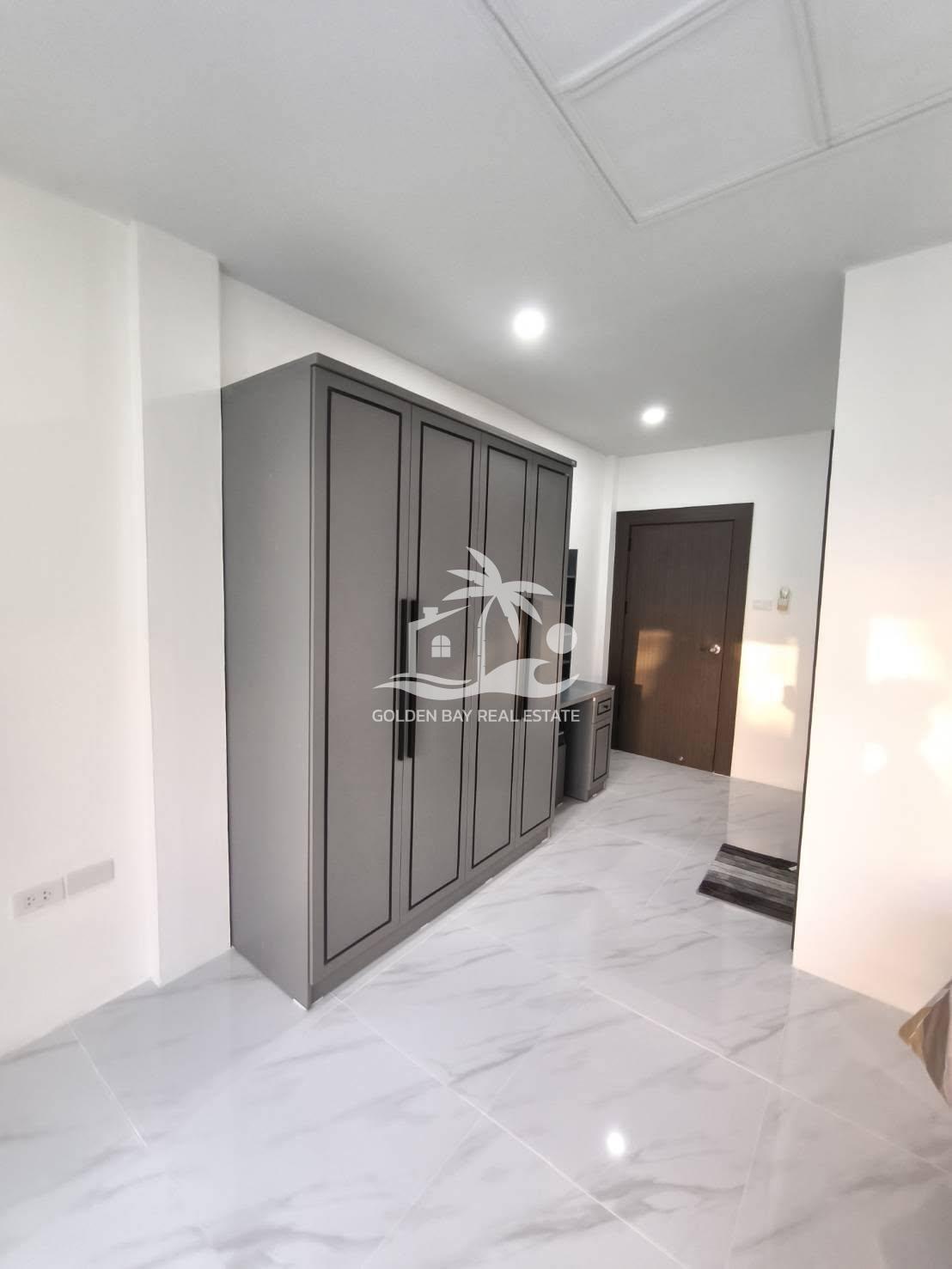 482346695_1690035155238763_4355543809404749621_n Corrib Village – Pratumnak Hill