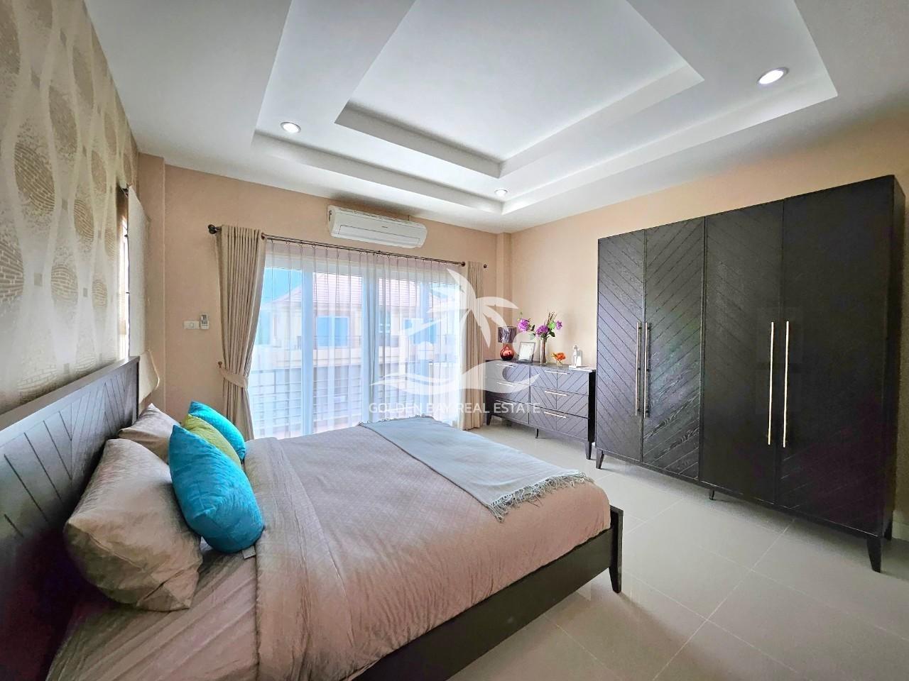 Censiri 16 – East Pattaya