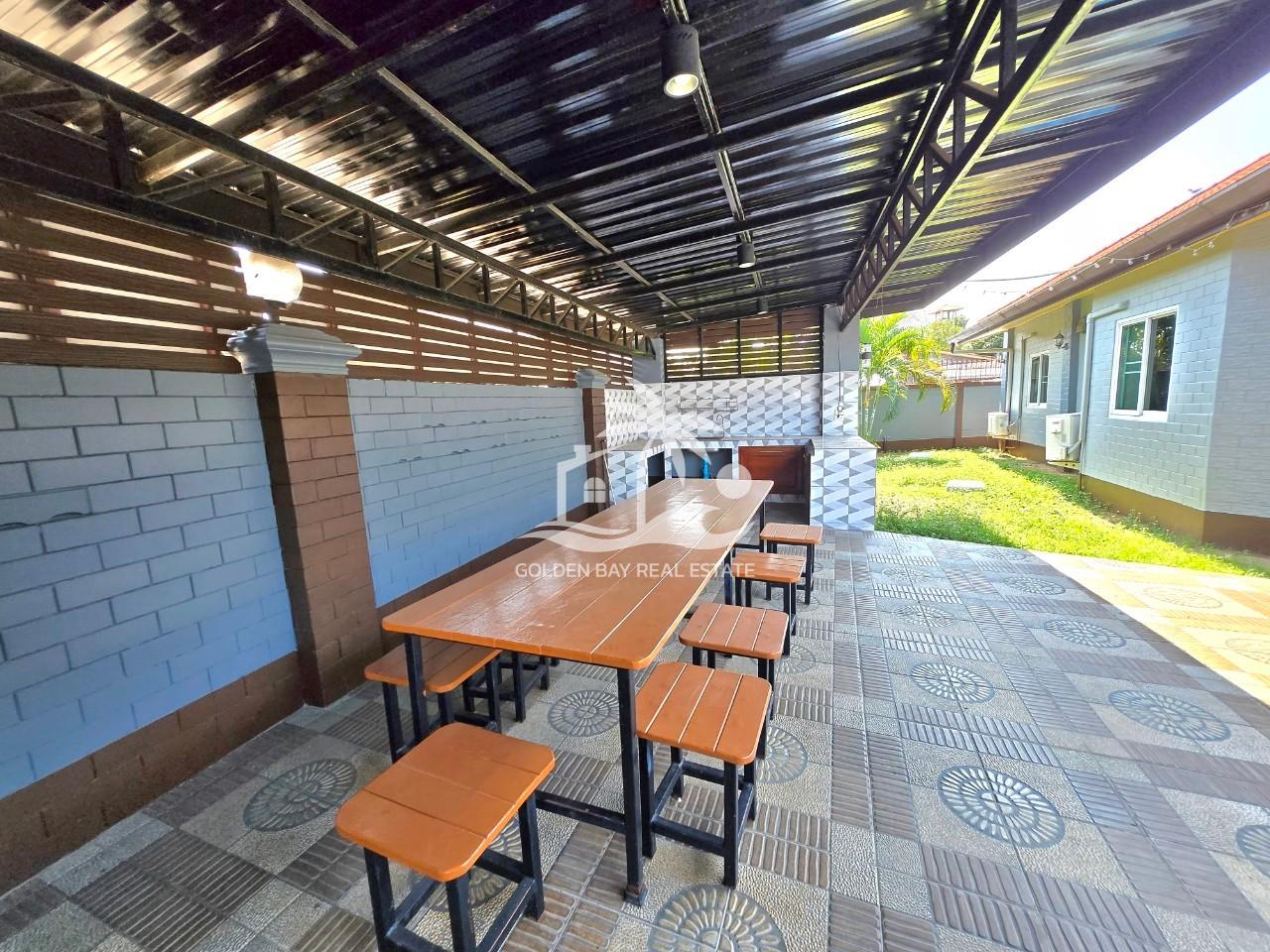 LINE_ALBUM_Maprachan lake house 24 for rent 45k_250306_15 Private Pool Villa Pong – East Pattaya