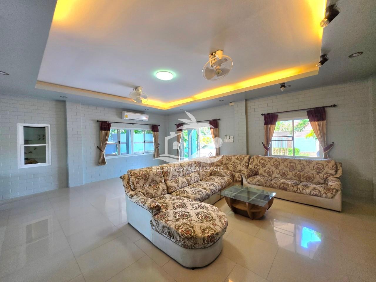 LINE_ALBUM_Maprachan lake house 24 for rent 45k_250306_4 Private Pool Villa Pong – East Pattaya
