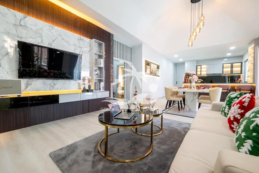 Pattaya Hill 2 – East Pattaya
