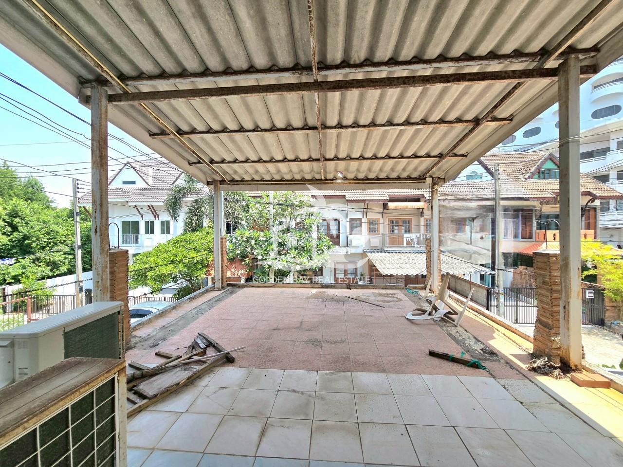 Jomtien Townhouse – Jomtien