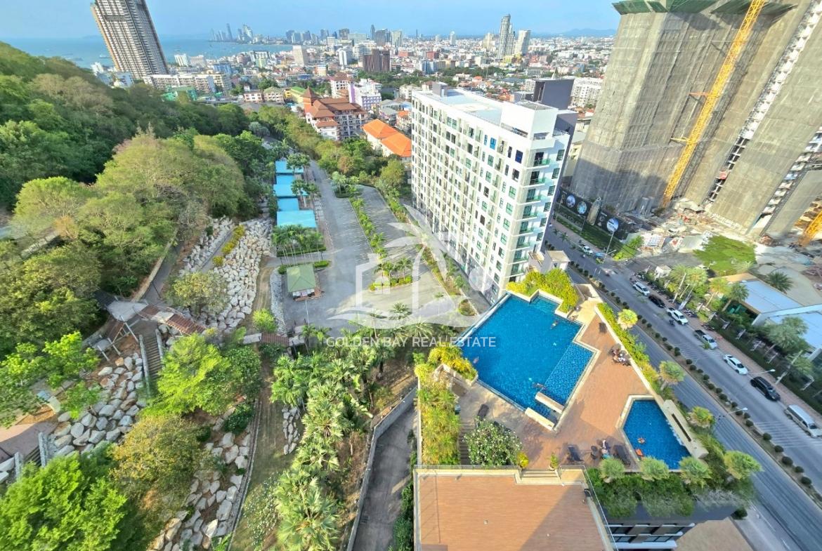 The Axis Condominium – Pratumnak Hill