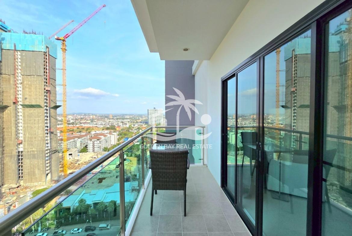 The Axis Condominium – Pratumnak Hill