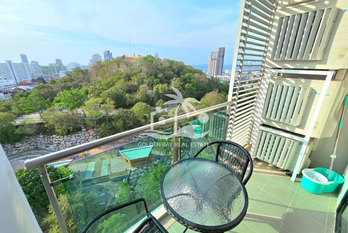 The Axis Condominium – Pratumnak Hill