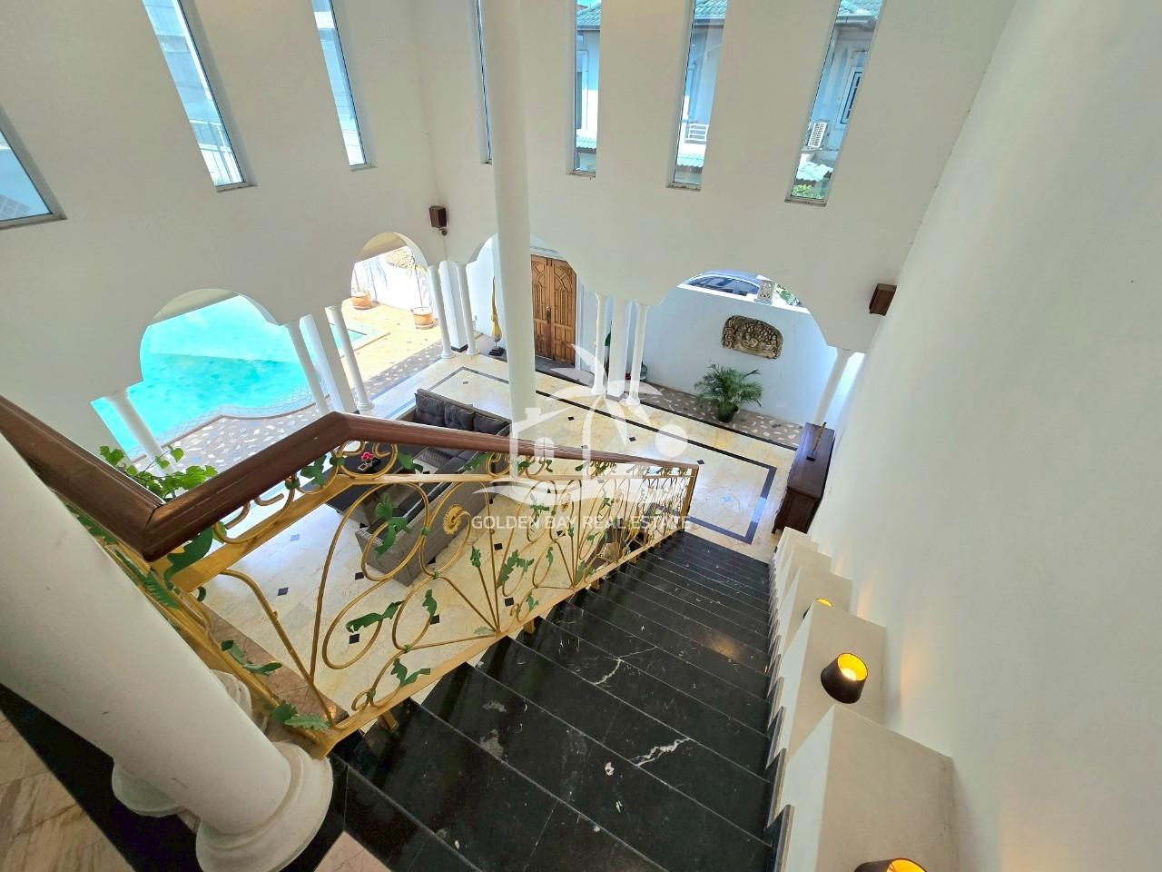 1 (22) Jomtien Palace – Jomtien