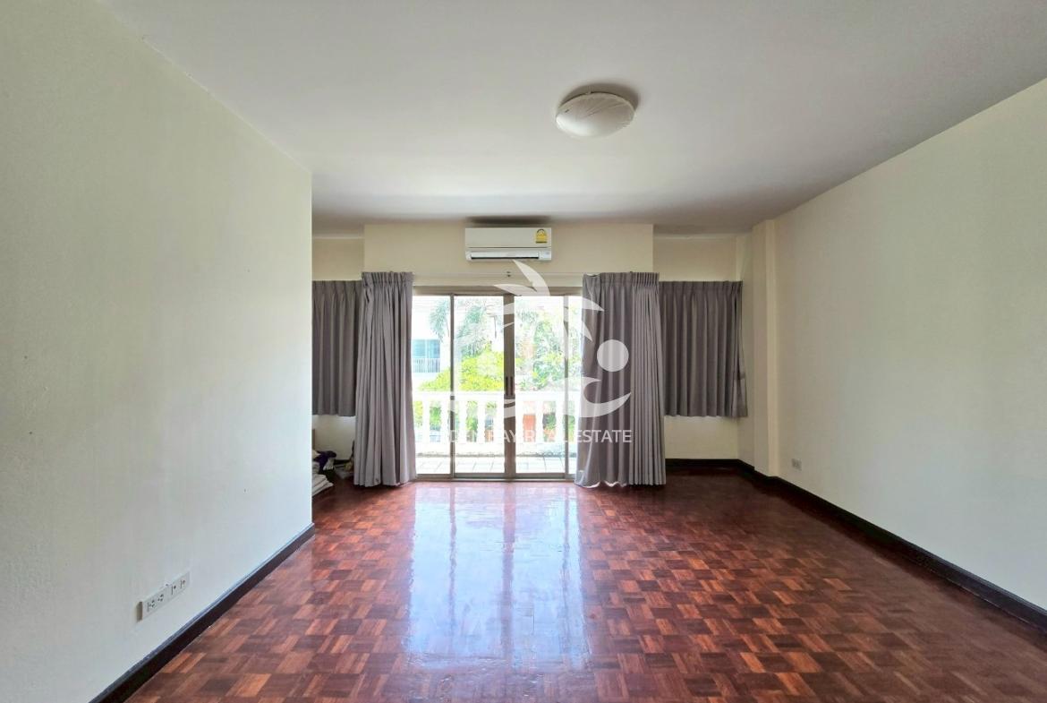 Jomtien Townhouse – Jomtien