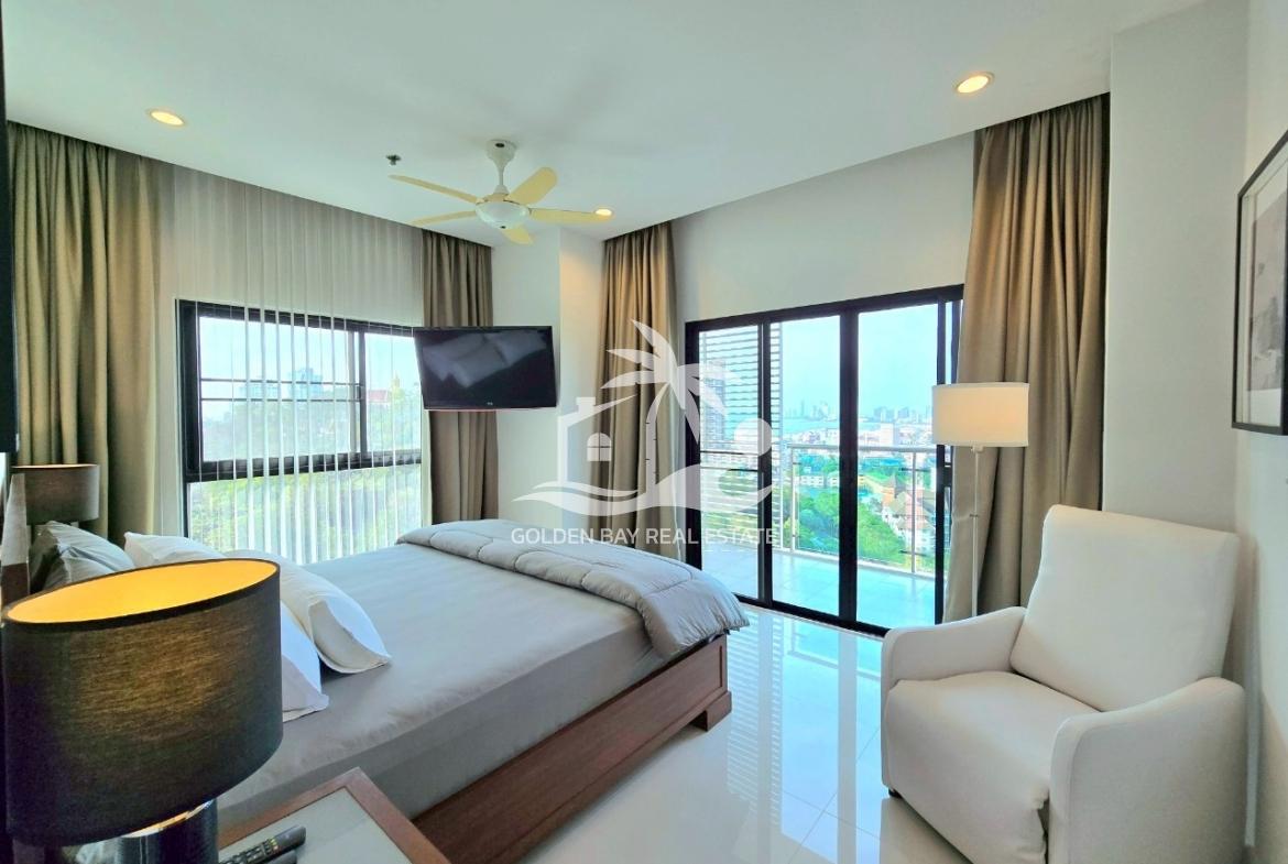 The Axis Condominium – Pratumnak Hill
