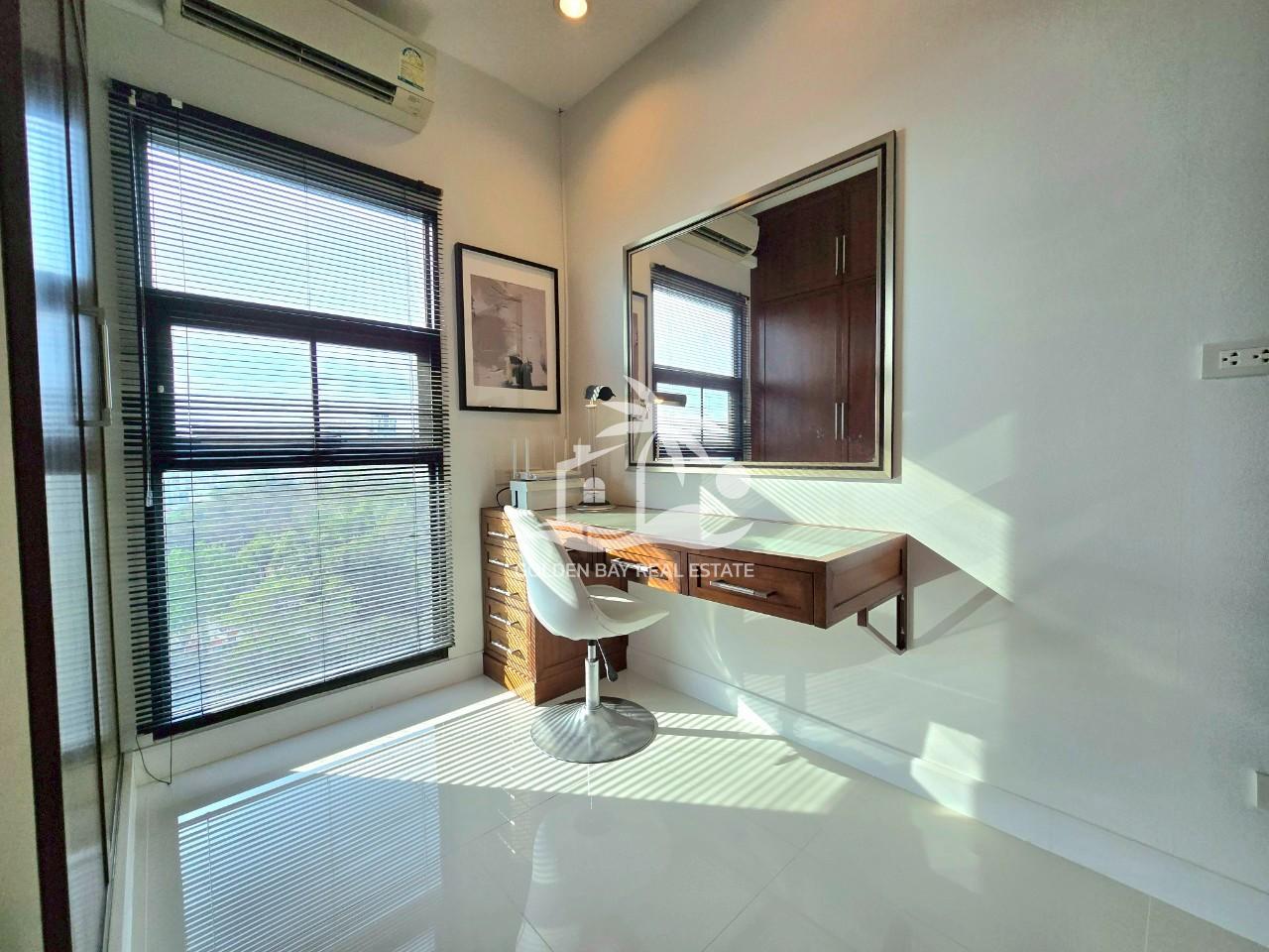 The Axis Condominium – Pratumnak Hill