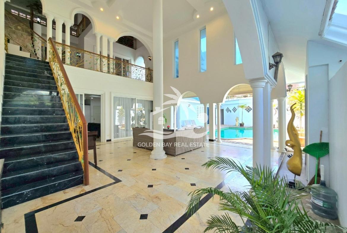 Jomtien Palace – Jomtien