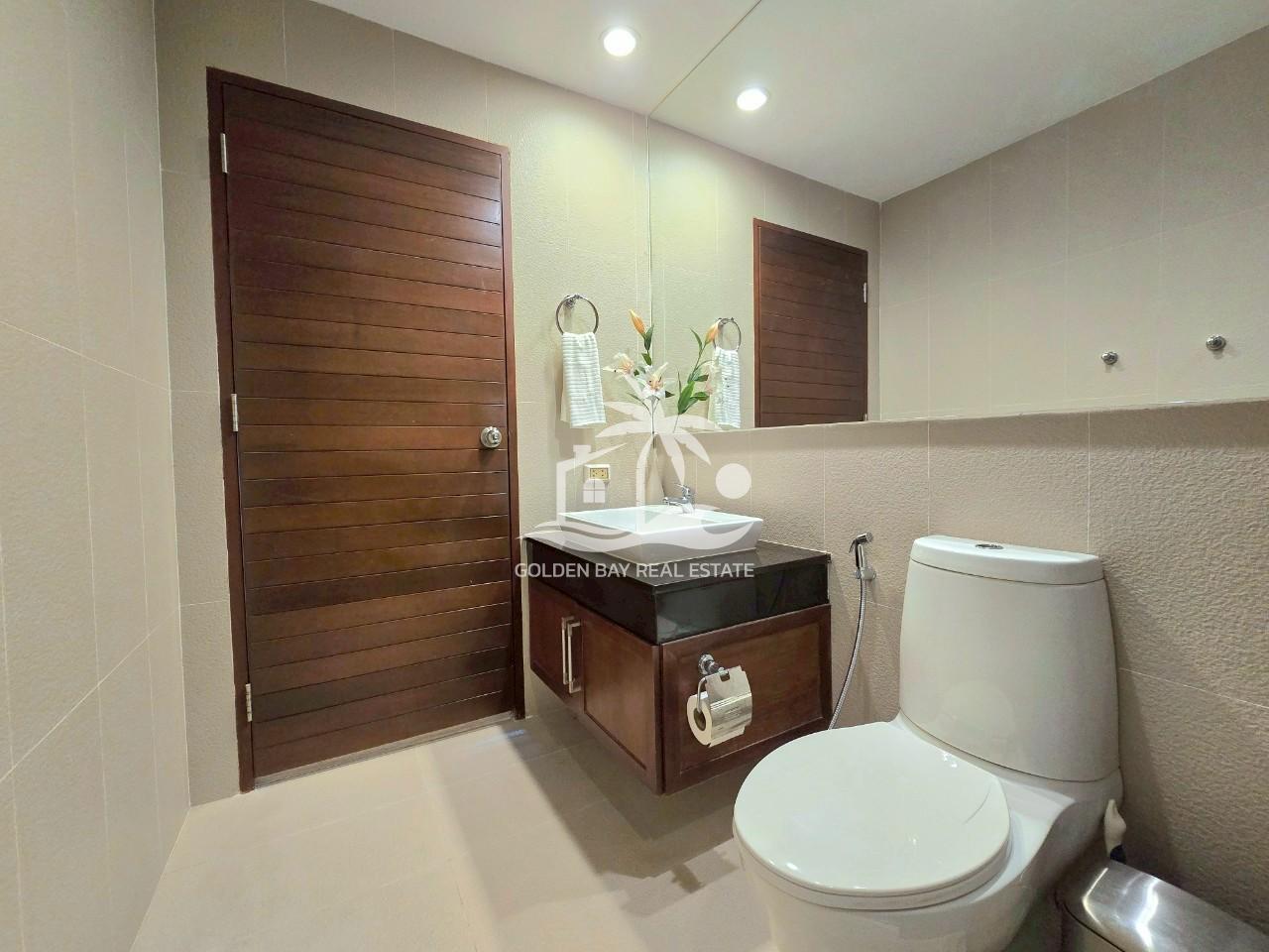 The Axis Condominium – Pratumnak Hill
