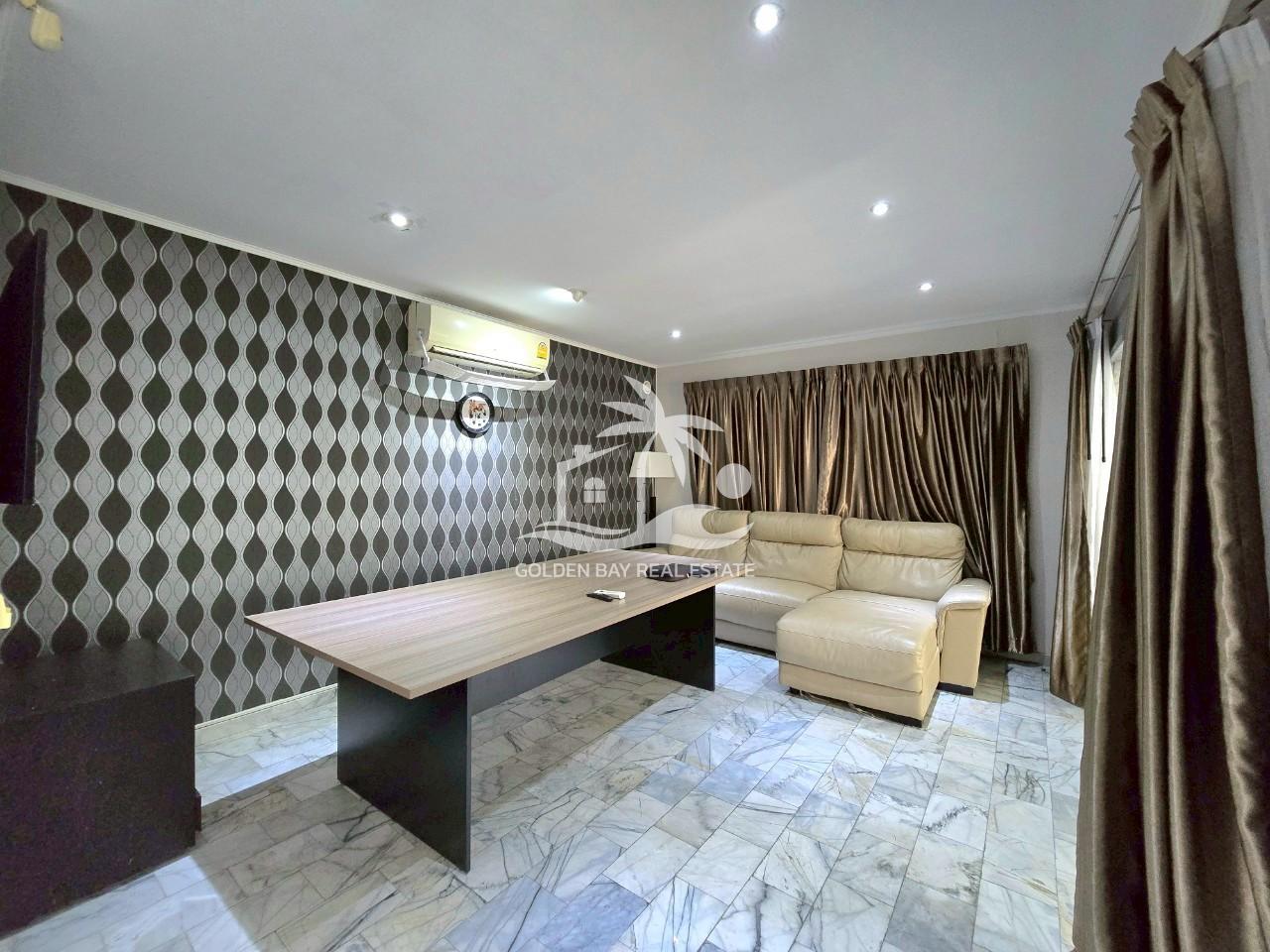 1 (27) Villa Norway Resort 1 – Pratumnak Hill