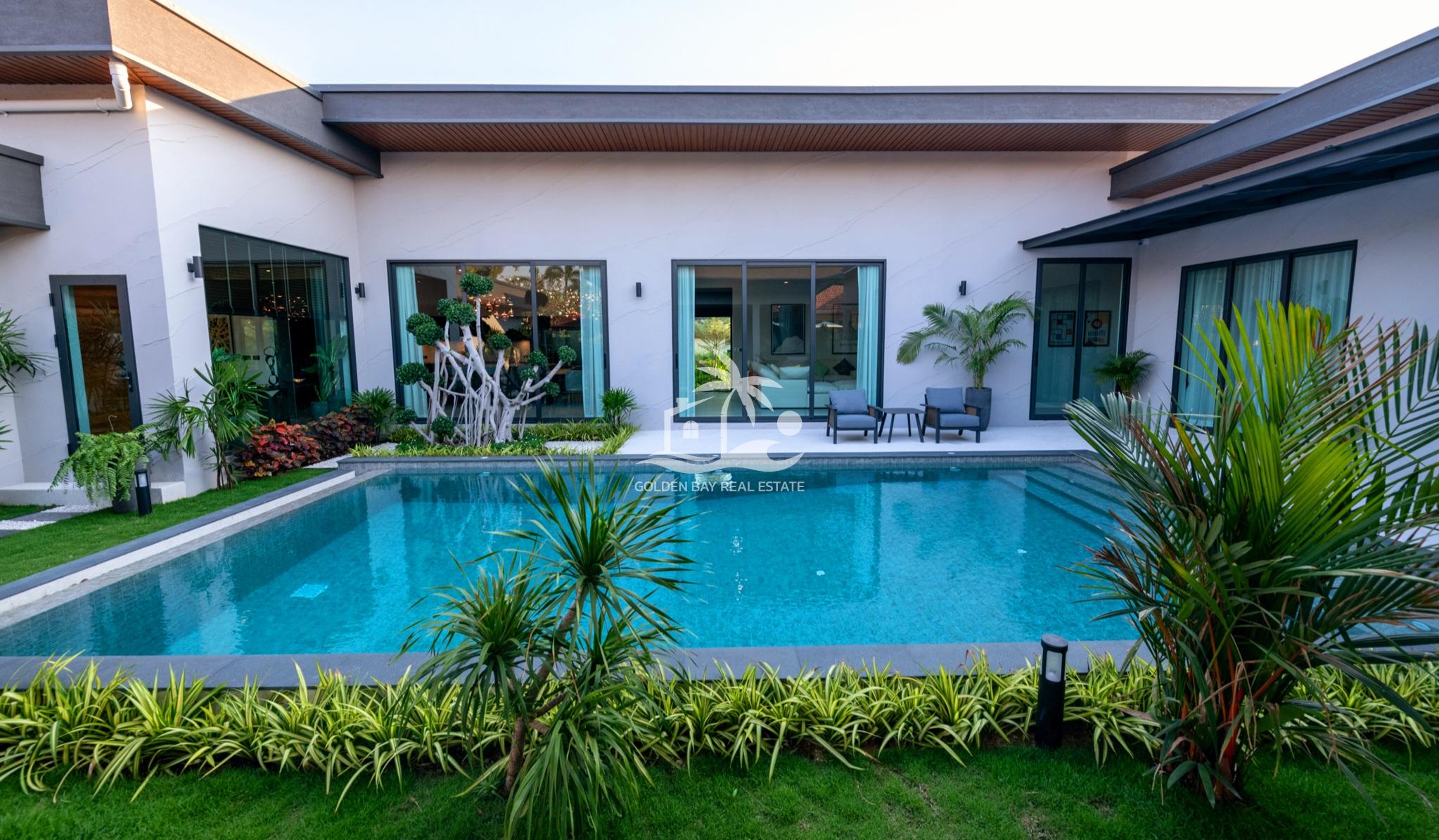 1 (33) Horseshoe Point Residence – East Pattaya