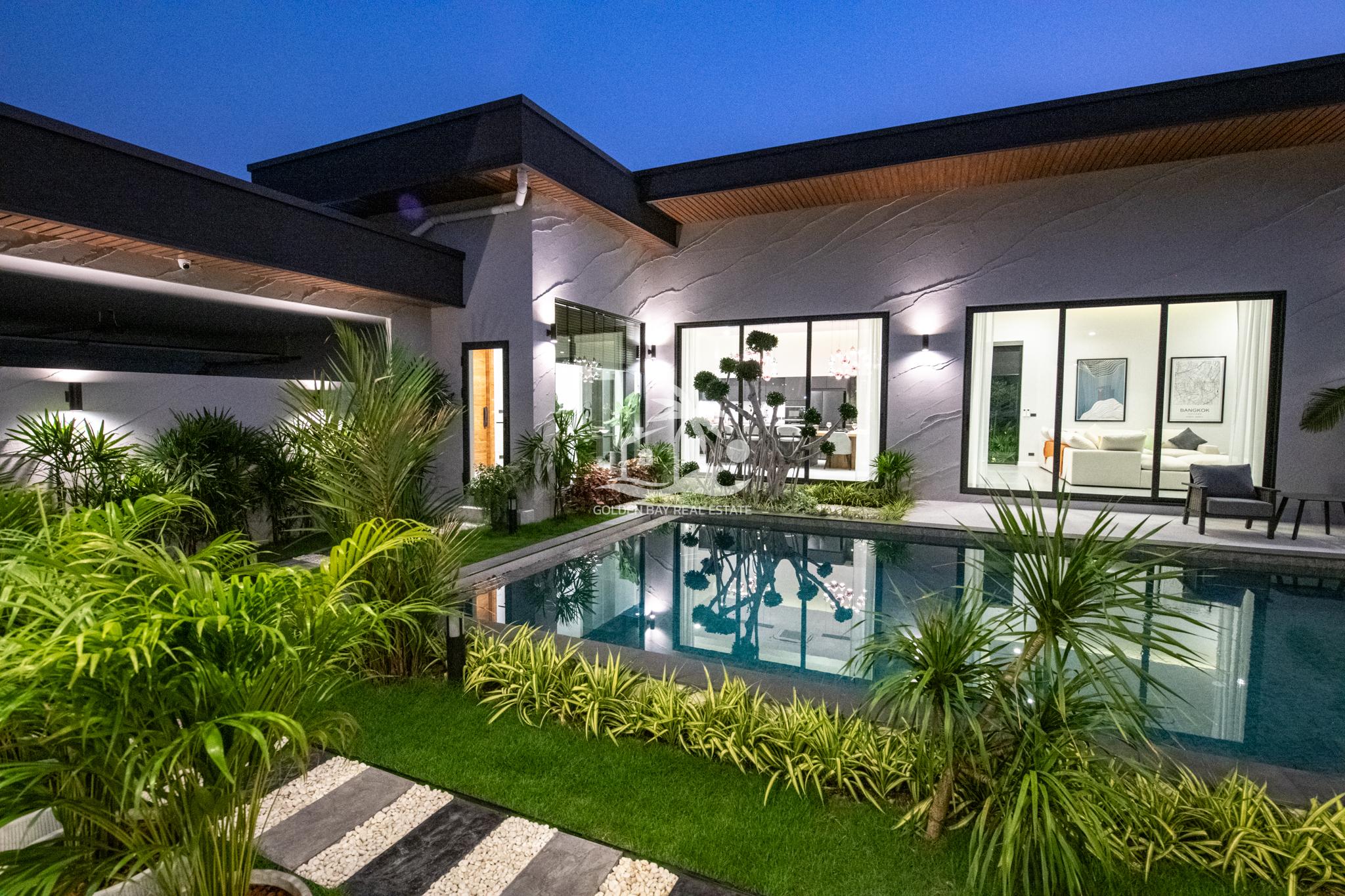 1 (35) Horseshoe Point Residence – East Pattaya