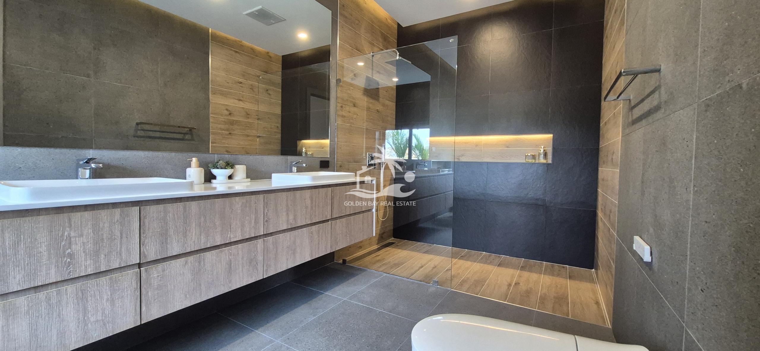 1 (6) Horseshoe Point Residence – East Pattaya