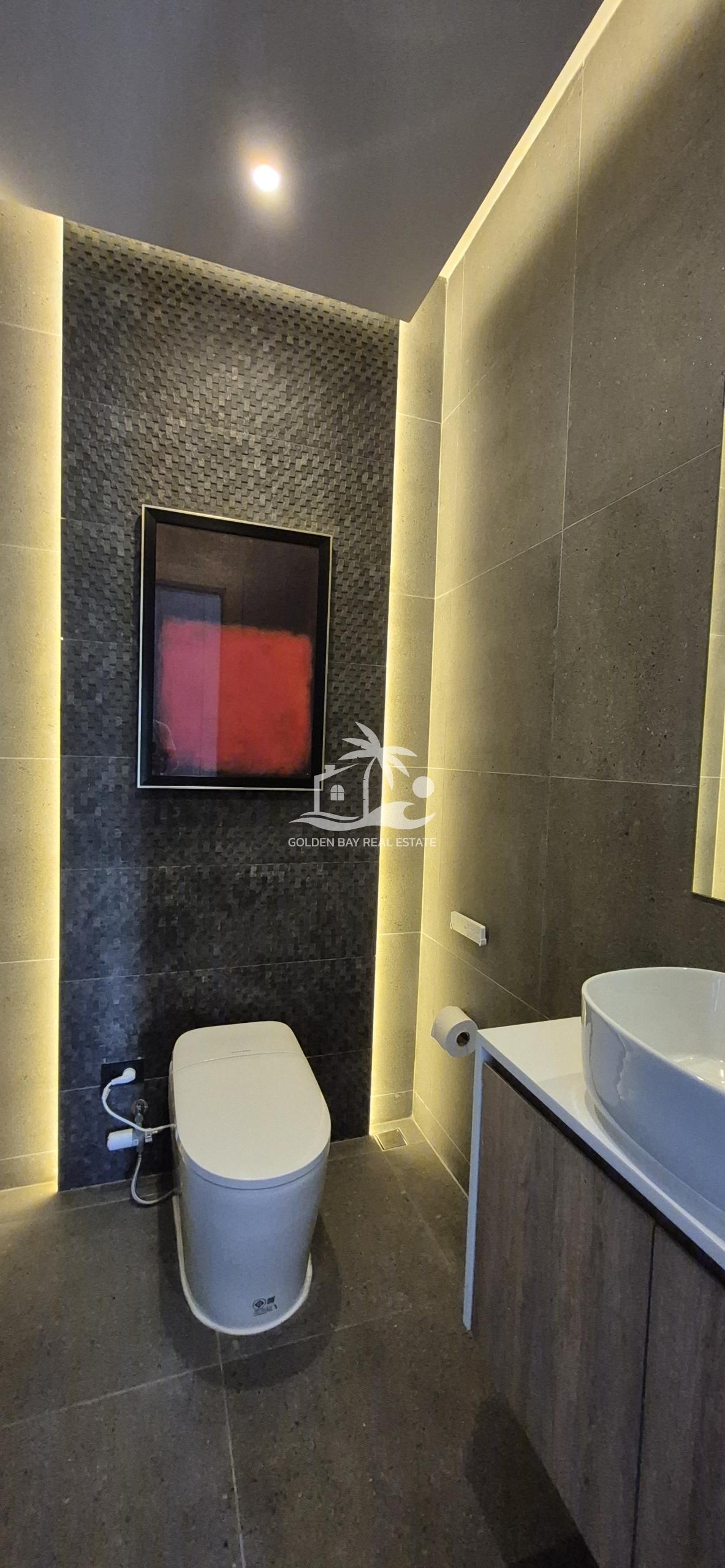 1 (7) Horseshoe Point Residence – East Pattaya