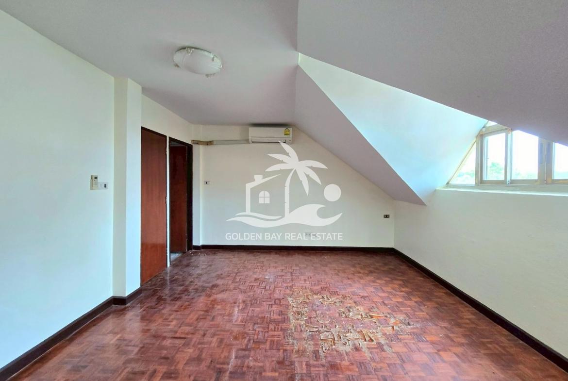 Jomtien Townhouse – Jomtien