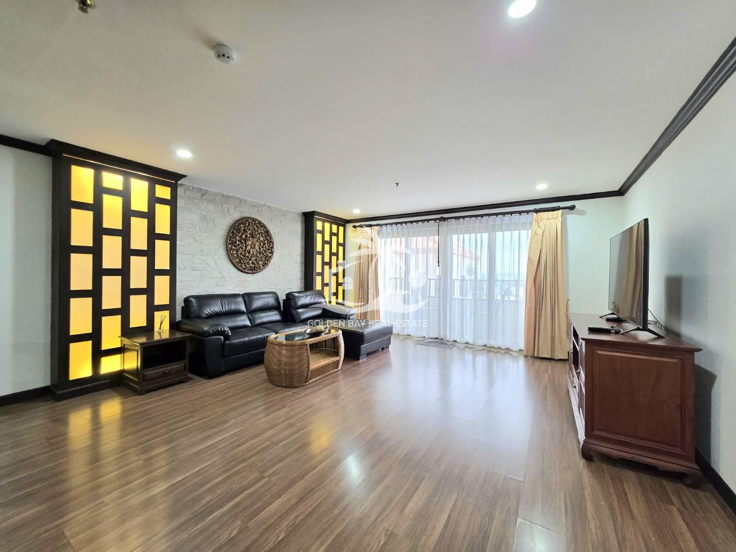 Nirvana Place – Pratumnak Hill