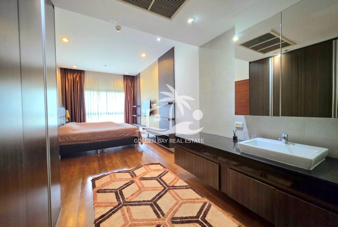 The Axis Condominium – Pratumnak Hill