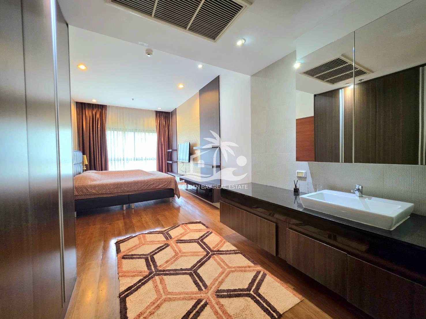 The Axis Condominium – Pratumnak Hill