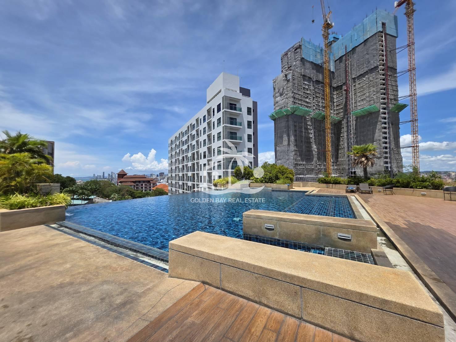 The Axis Condominium – Pratumnak Hill