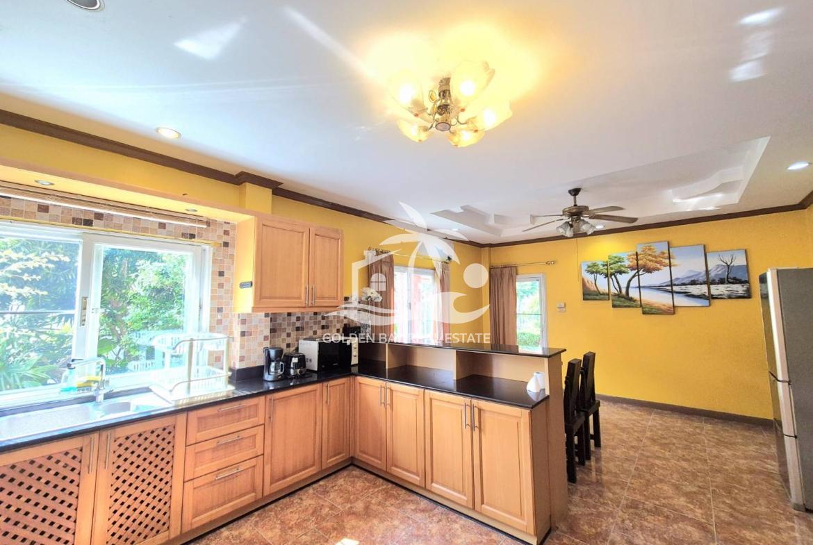 Supanuch Village – East Pattaya