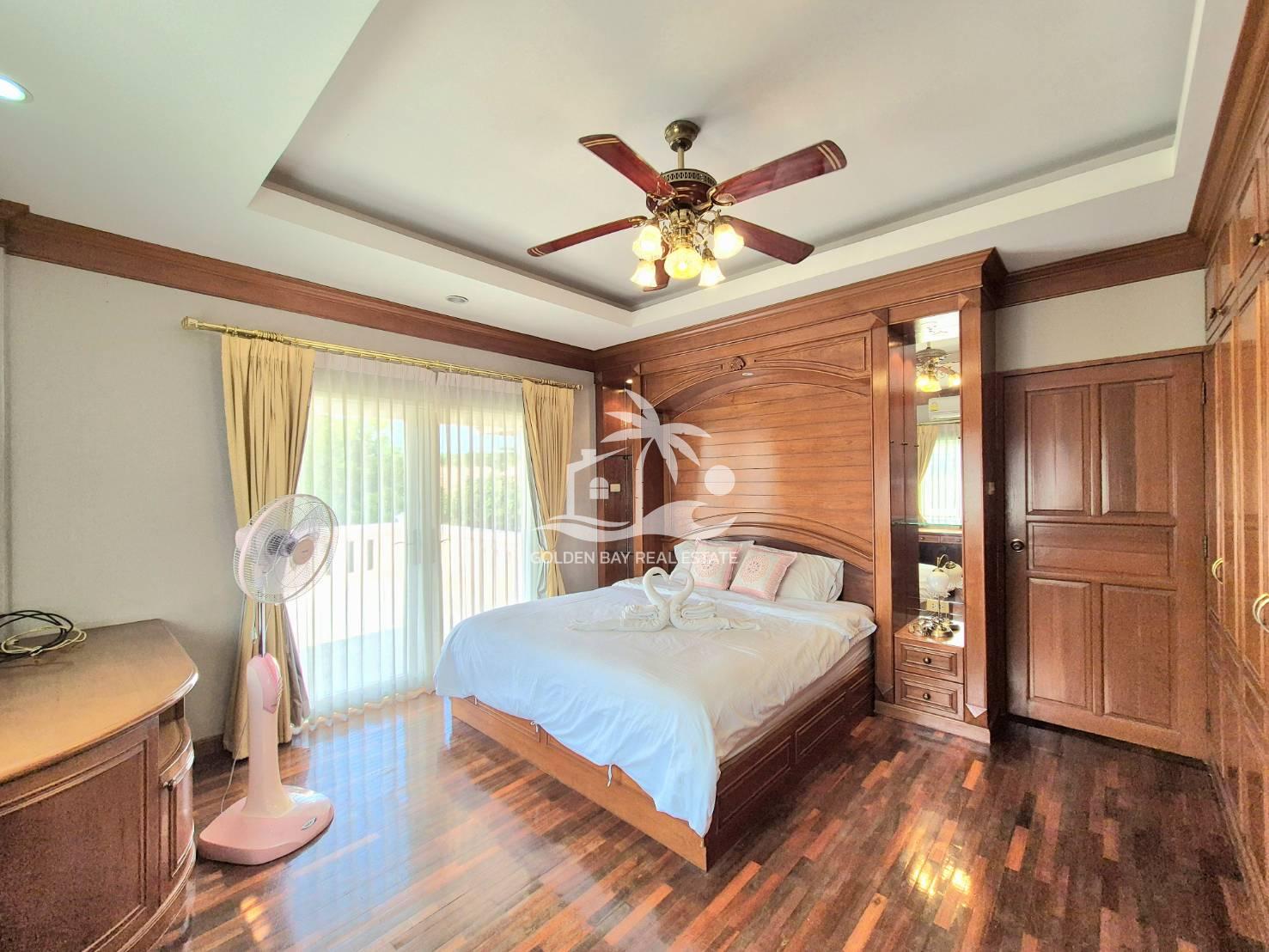 Supanuch Village – East Pattaya