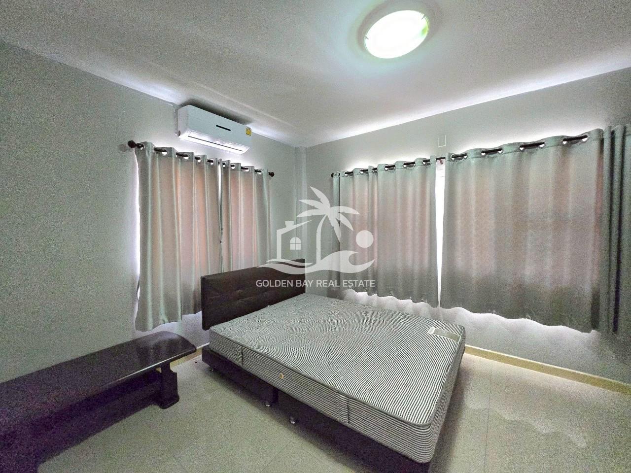 Ruen Pisa Village – East Pattaya