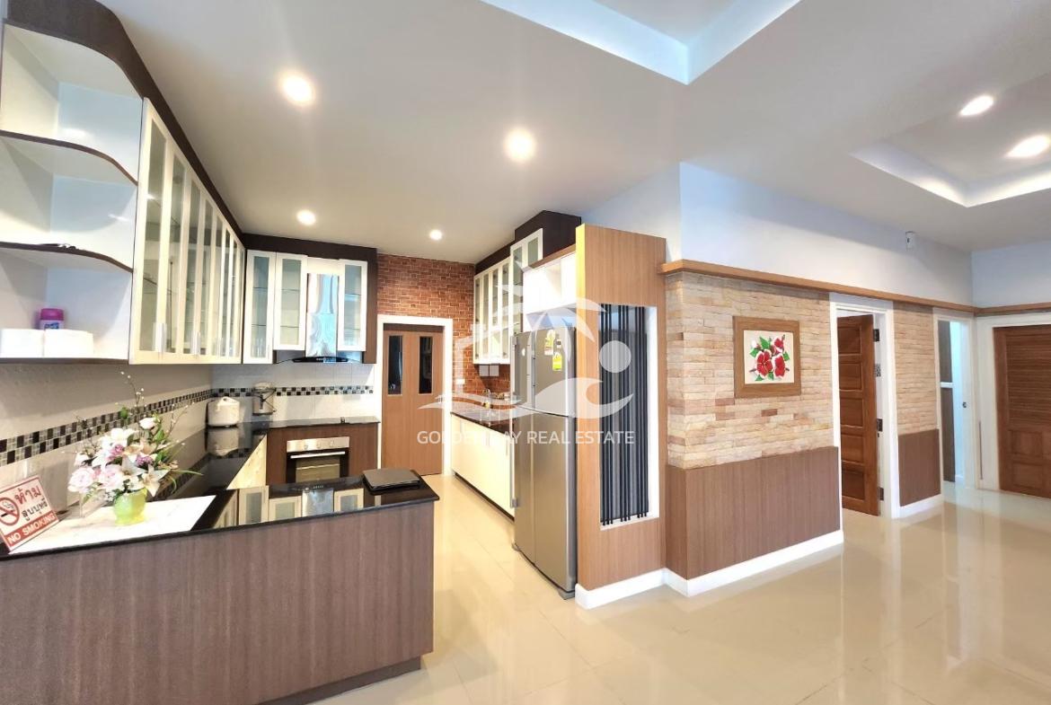 D-Place – East Pattaya