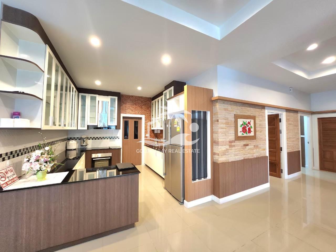 D-Place – East Pattaya