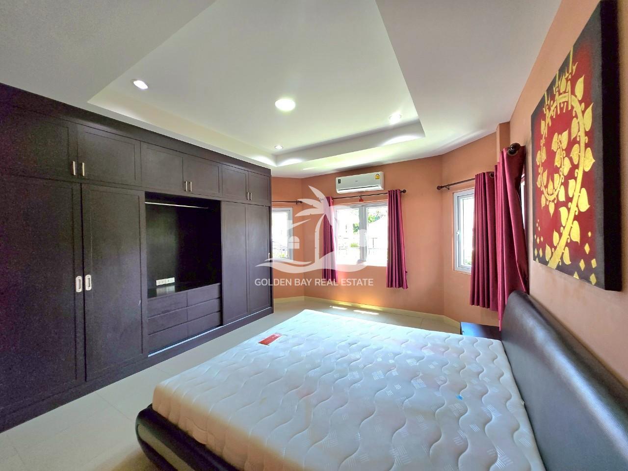 Ruen Pisa Village – East Pattaya