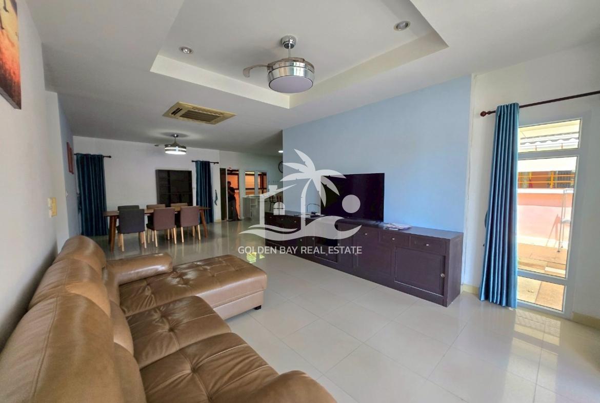 Ruen Pisa Village – East Pattaya