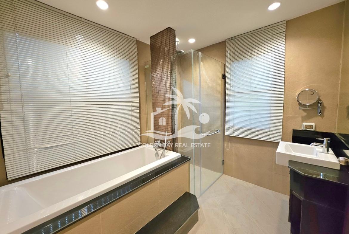 The Village Horseshoe Point – East Pattaya