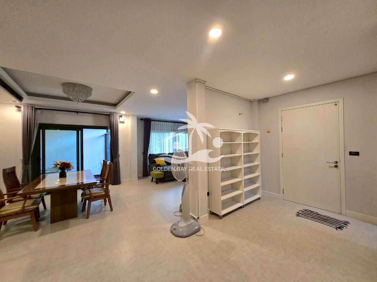 LINE_ALBUM_patta prime_250430_45 Patta Prime – East Pattaya