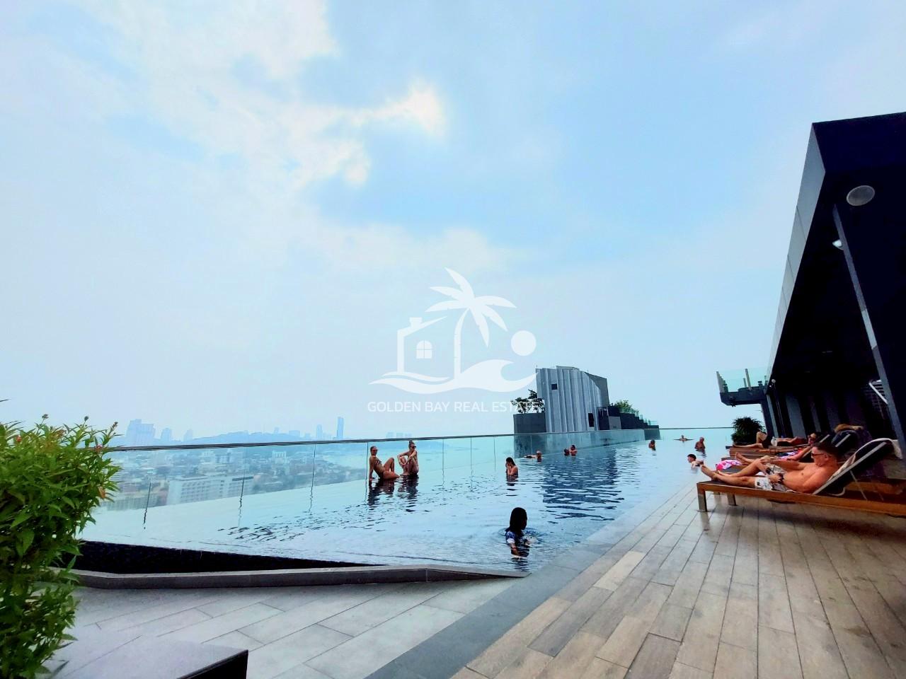 TB (1) The Base – Pattaya City