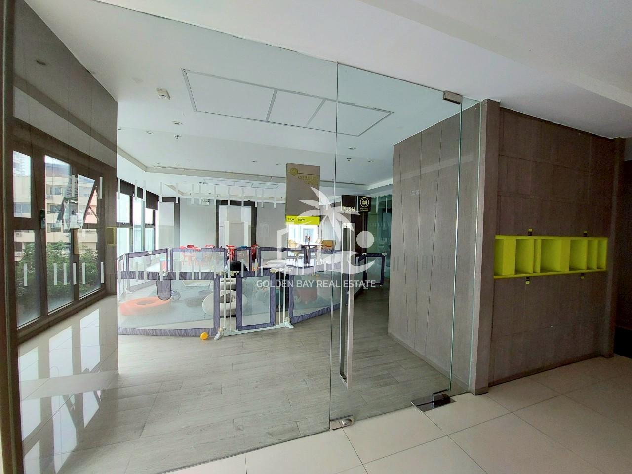 TB (4) The Base – Pattaya City