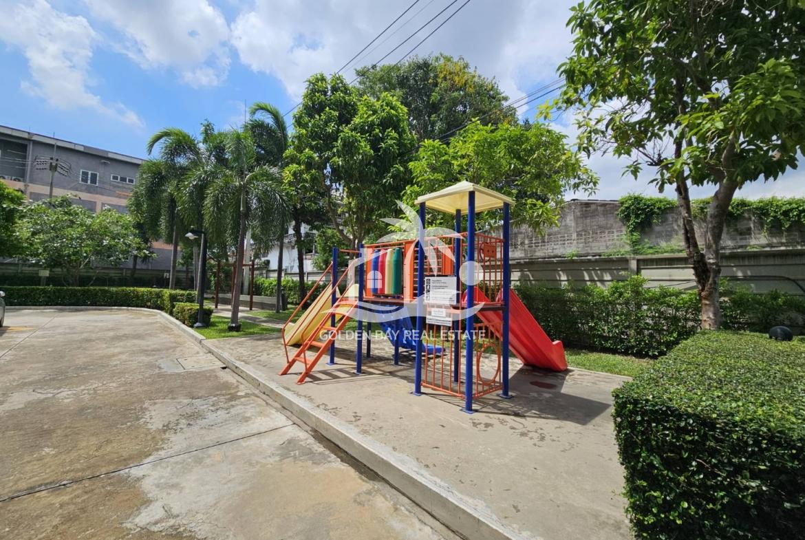 Lumpini Condo Town – Naklua