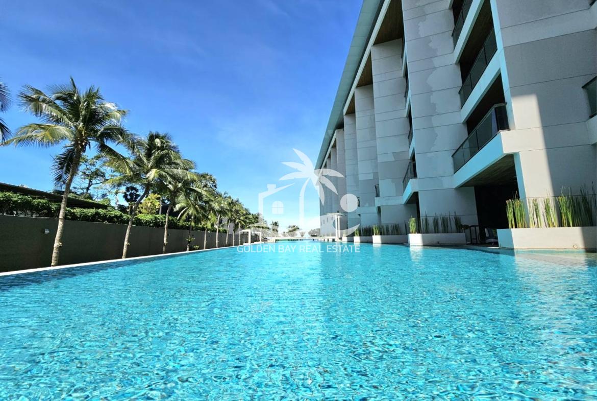 Ananya Beachfront Condominium – Wongamat