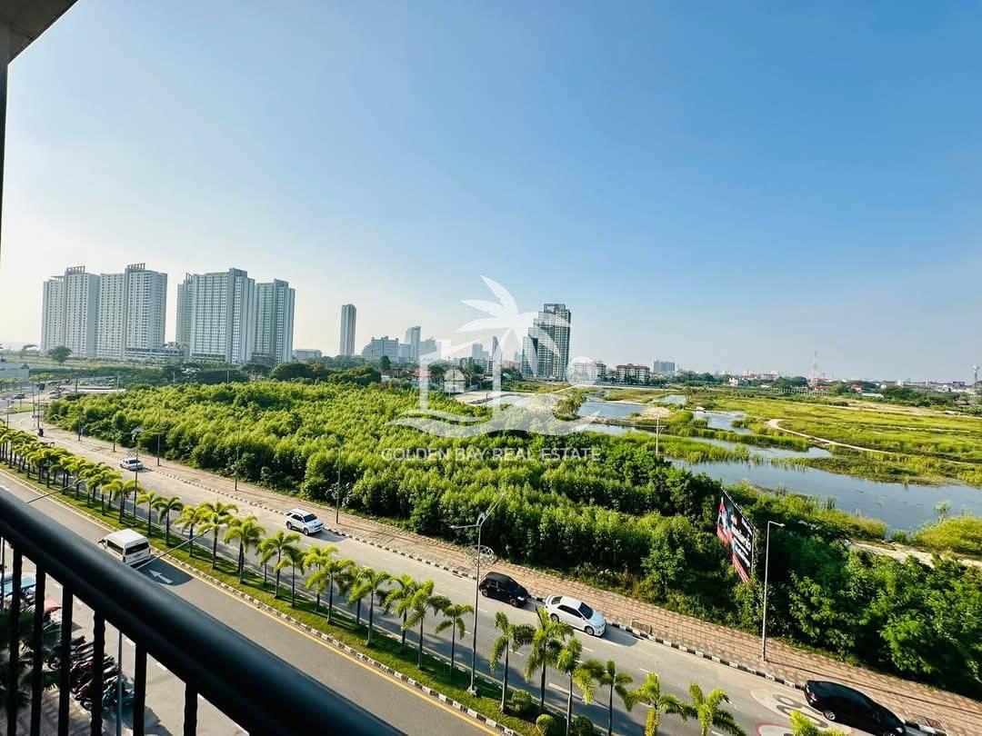 1661814 Espana – Jomtien