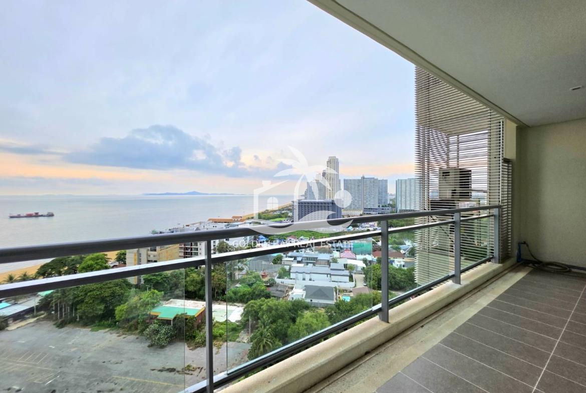 Reflection – Jomtien