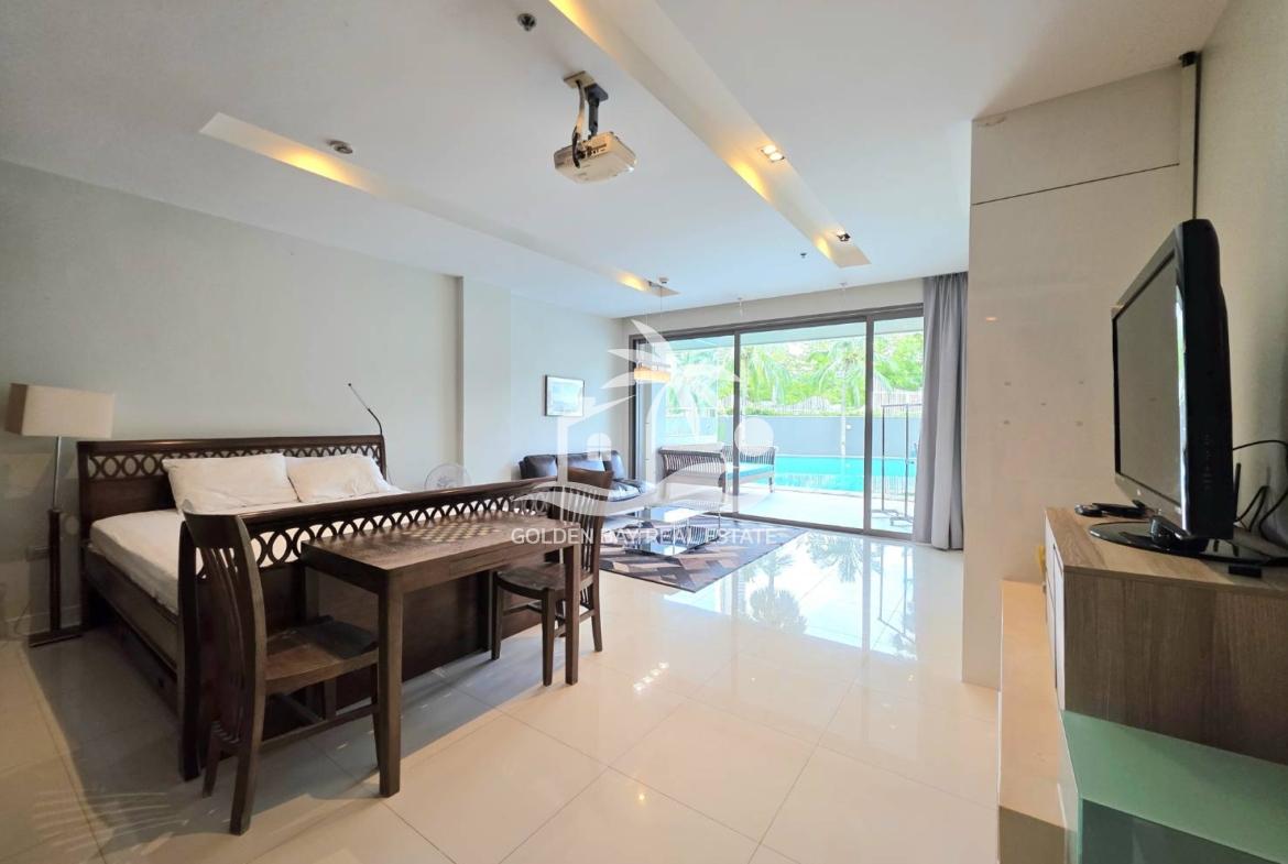 Ananya Beachfront Condominium – Wongamat
